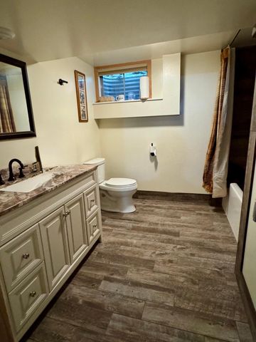 1469 Woodland Loop NW, Baudette, MN 56623