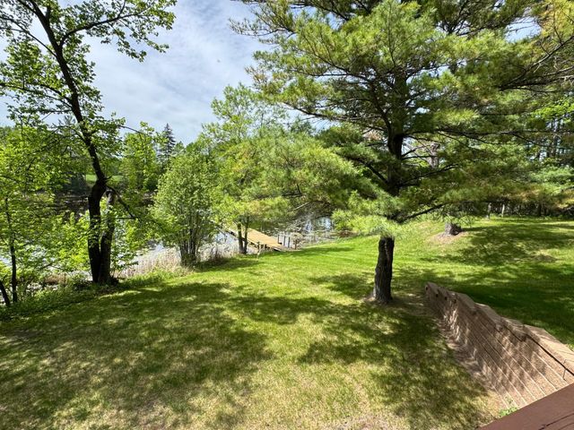 1469 Woodland Loop NW, Baudette, MN 56623
