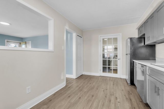 555 W Pine Street, Griffith, IN 46319