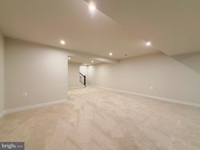 263 HYDRO RD, Inwood, WV 25428