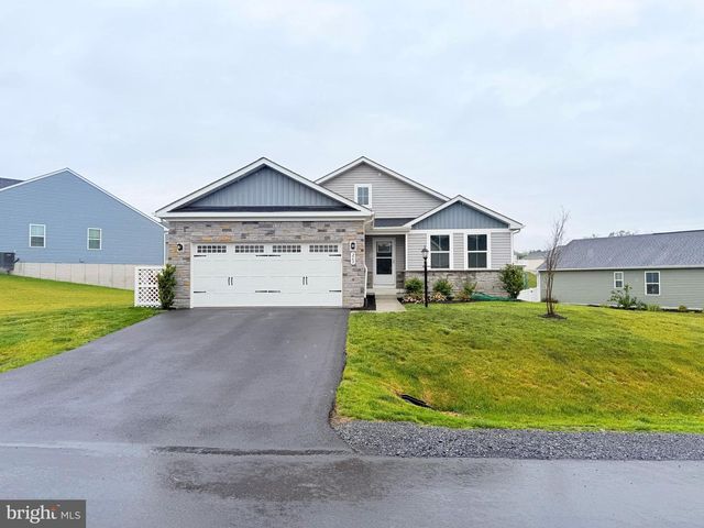 263 HYDRO RD, Inwood, WV 25428
