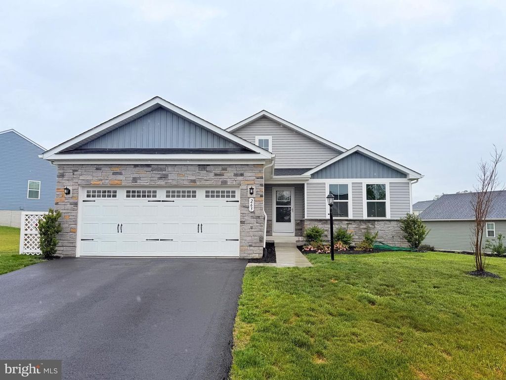 263 HYDRO RD, Inwood, WV 25428