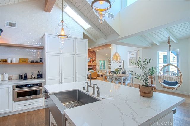 2285 Tustin Avenue, Newport Beach, CA 92660