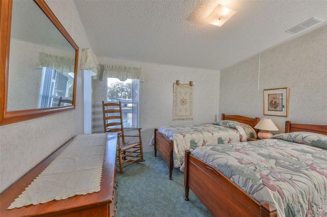 980 7TH STREET NW 16, Largo, FL 33770