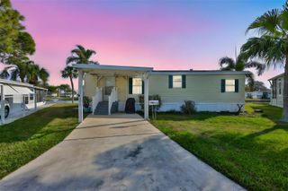980 7TH STREET NW 16, Largo, FL 33770