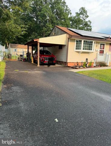 13 HILL DR, Pine Hill, NJ 08021