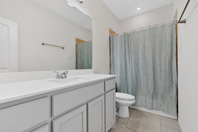 2721 Burr Oak Road, Oak Ridge, TX 75161