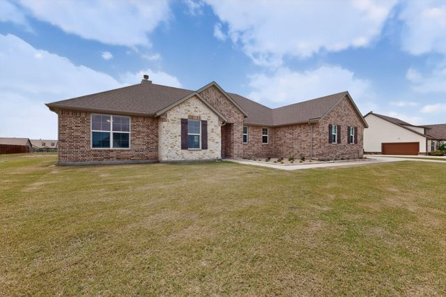 2721 Burr Oak Road, Oak Ridge, TX 75161