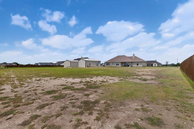 2721 Burr Oak Road, Oak Ridge, TX 75161