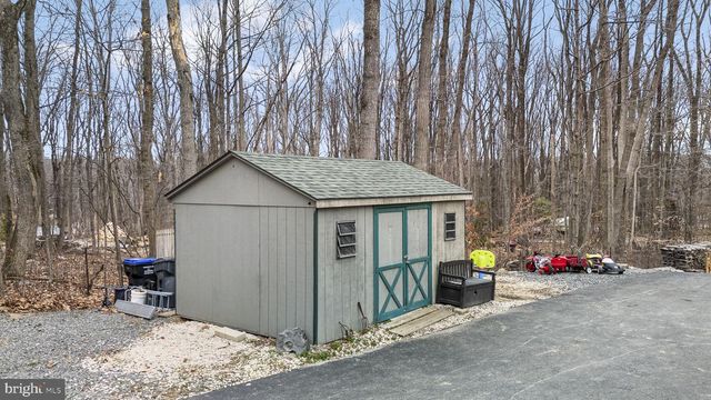 144 BRANDYWINE DR, Coatesville, PA 19320