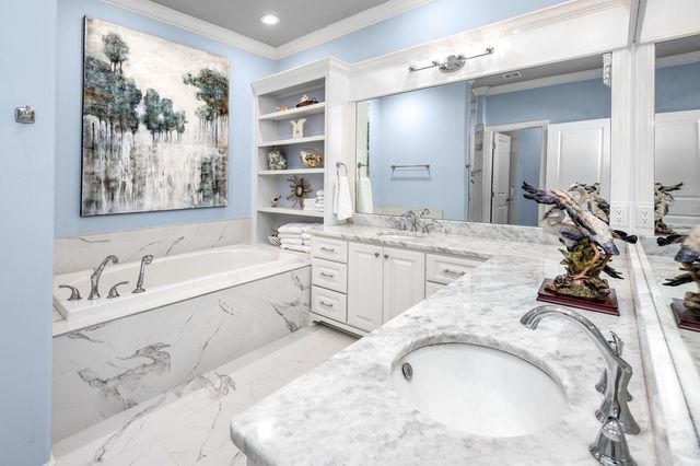 153 Ridgeview Trail, Maumelle, AR 72113