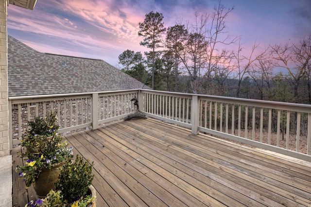 153 Ridgeview Trail, Maumelle, AR 72113
