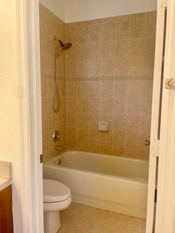 5156 SE Mariner Garden Circle, Stuart, FL 34997