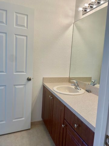 5156 SE Mariner Garden Circle, Stuart, FL 34997