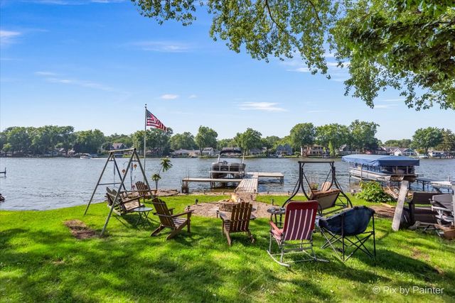 1304 River Terrace Drive, Johnsburg, IL 60051