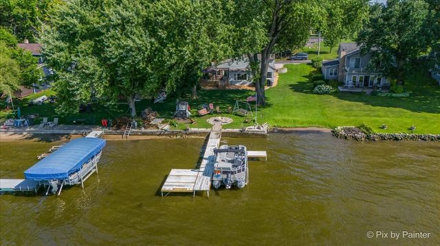 1304 River Terrace Drive, Johnsburg, IL 60051
