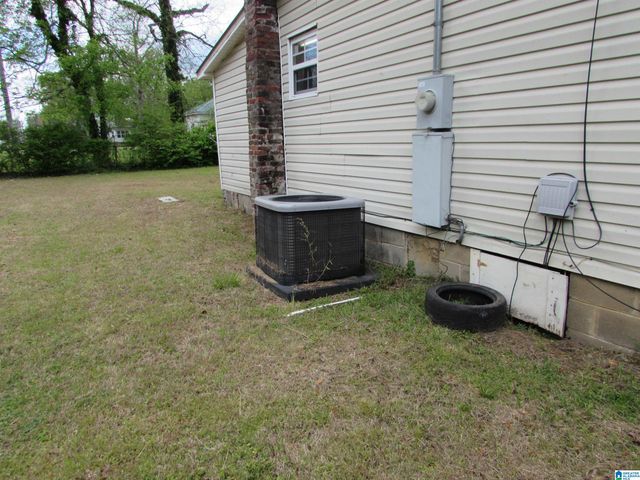 1700 GLENADDIE AVENUE, Anniston, AL 36201