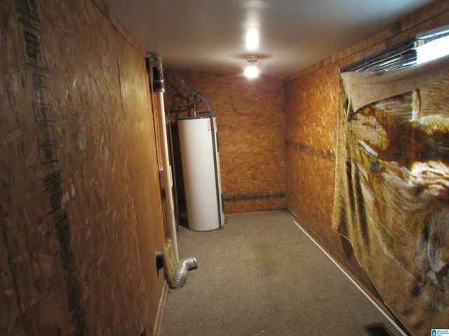 1700 GLENADDIE AVENUE, Anniston, AL 36201