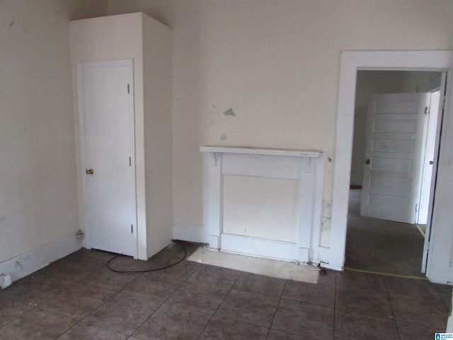 1700 GLENADDIE AVENUE, Anniston, AL 36201