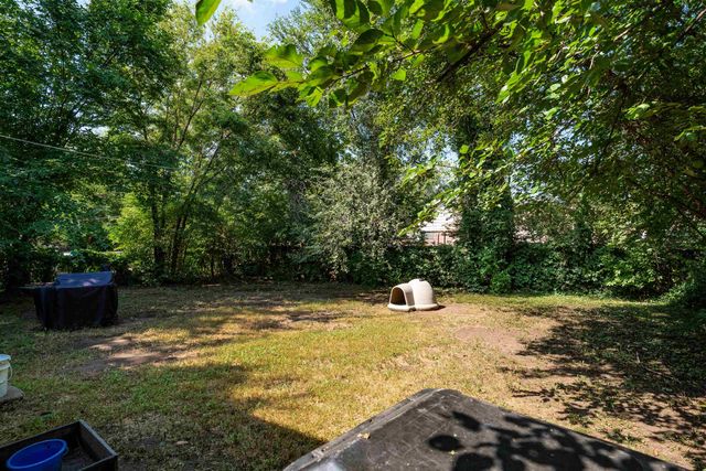 4601 S Brookhaven St, Wichita, KS 67216