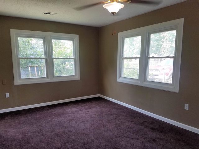 4601 S Brookhaven St, Wichita, KS 67216