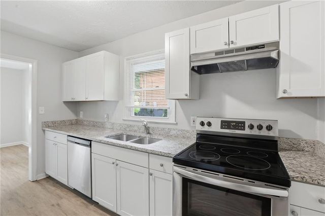 2246 Polar Rock Terrace SW, Atlanta, GA 30315