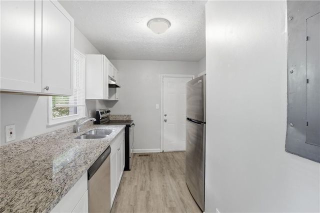 2246 Polar Rock Terrace SW, Atlanta, GA 30315