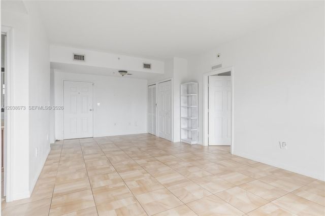 5271 SW 8th St 304, Miami, FL 33134