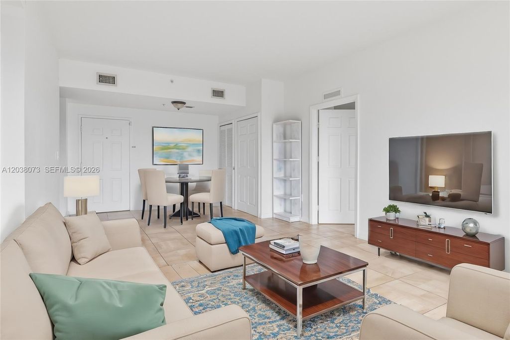 5271 SW 8th St 304, Miami, FL 33134