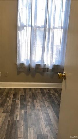 6309 Page Avenue, St Louis, MO 63133