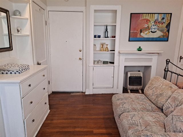 1906 San Gabriel ST 16, Austin, TX 78705