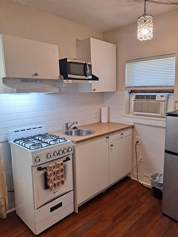 1906 San Gabriel ST 16, Austin, TX 78705