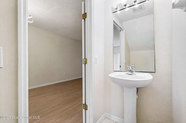 1352 Hampton Park Lane, Melbourne, FL 32940