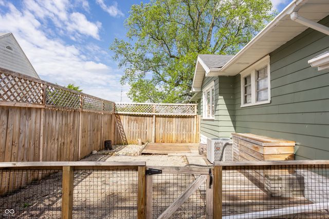 3404 S Scatterfield Road, Anderson, IN 46013