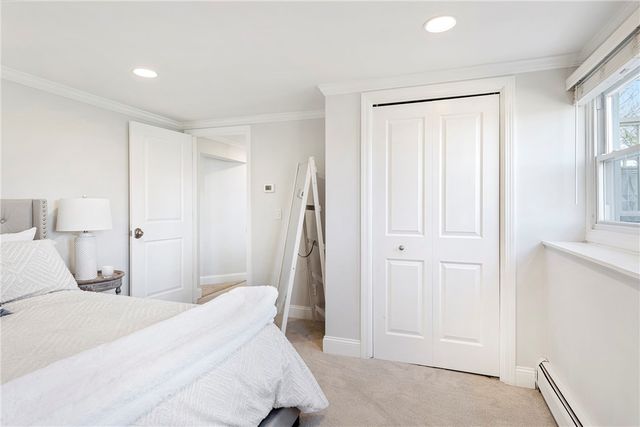 6 Jenkins Street, Bristol, RI 02809