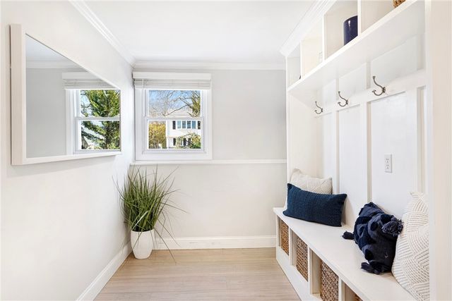 6 Jenkins Street, Bristol, RI 02809