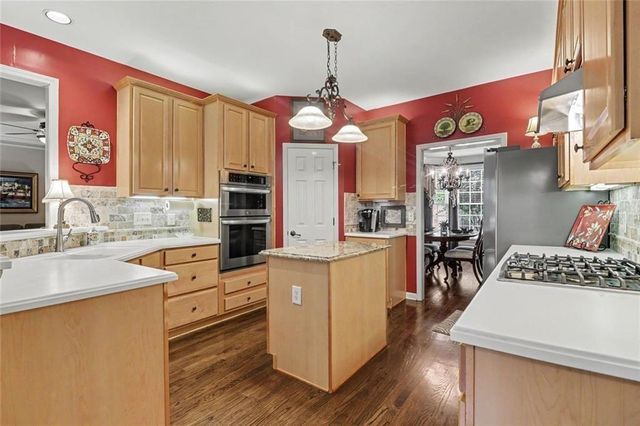 669 Grand Folia Court NE, Sugar Hill, GA 30518
