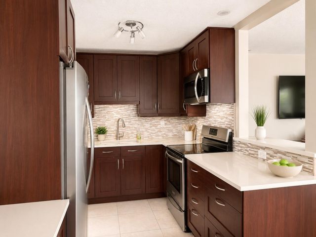 1156 SW 4th Avenue, Pompano Beach, FL 33060
