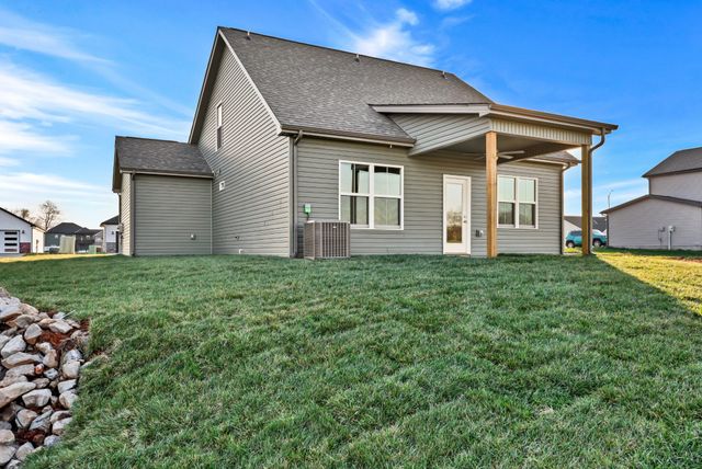 516 Ayden Ln, Clarksville, TN 37042