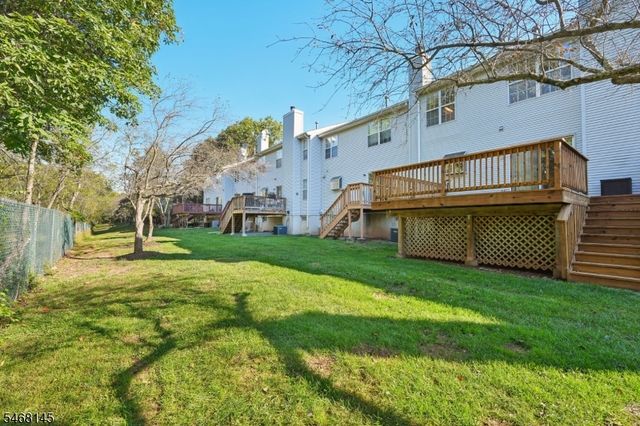 135 Grantham Dr, Franklin Twp., NJ 08873