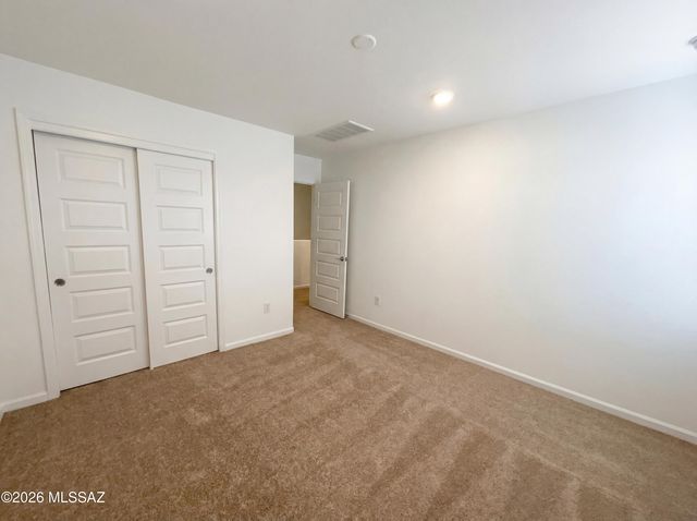 10453 W Beaman Lane, Marana, AZ 85653