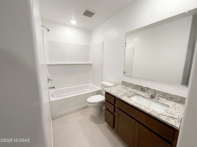 10453 W Beaman Lane, Marana, AZ 85653