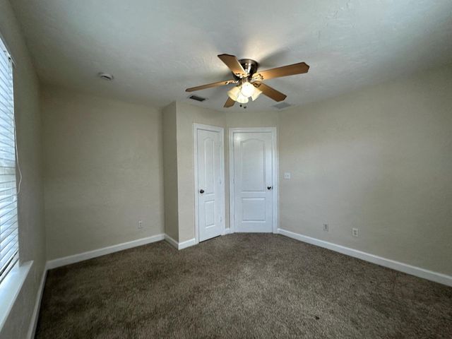 227 FORESTERIA Drive D, Lake Park, FL 33403