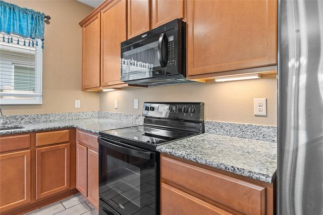 697 SARNER PASS WAY, Winter Haven, FL 33881