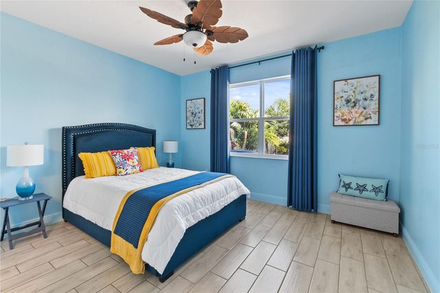 697 SARNER PASS WAY, Winter Haven, FL 33881