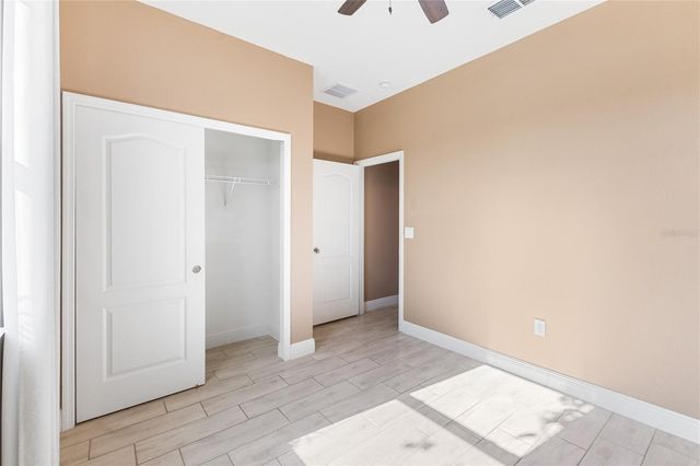 697 SARNER PASS WAY, Winter Haven, FL 33881