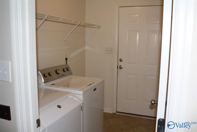 7010 Thornwood Lane, Owens Cross Roads, AL 35763