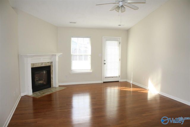 7010 Thornwood Lane, Owens Cross Roads, AL 35763