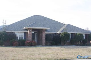 7010 Thornwood Lane, Owens Cross Roads, AL 35763