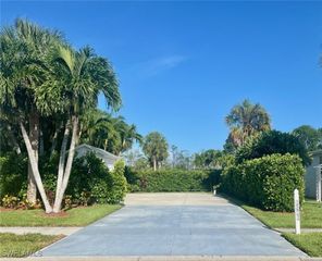 1021 Silver Lakes BLVD, Naples, FL 34114